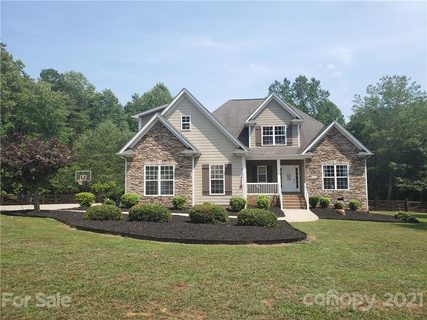 3207 Oak Ridge Circle sold home in Royal Oaks, Lincolnton, NC