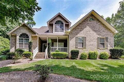 244 Hideaway Lane