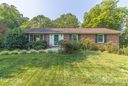 1655 Glenheath Drive sold home in Hendersonville, SC