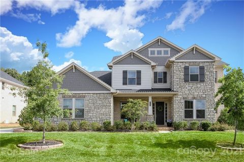 212 Enclave Boulevard
