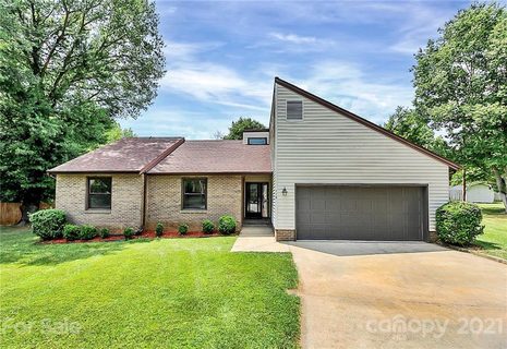 116 Brownstone Court