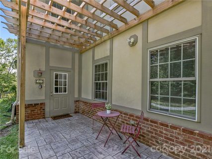 38 Trafalgar Circle sold condo in Albemarle Reserve, Asheville, NC