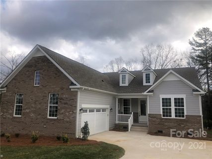 3070 Feathers Drive