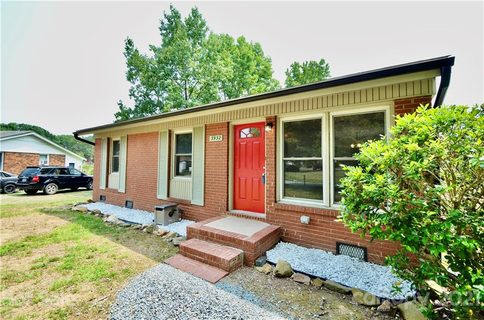 3932 Hillwood Court sold home in Spring Hill, Matthews, NC
