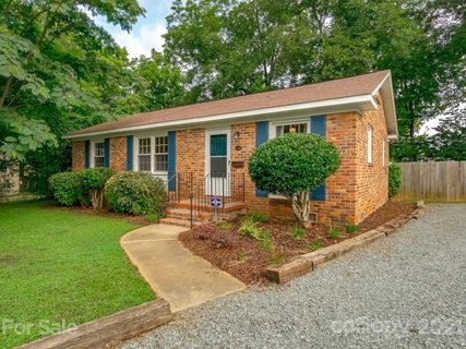 1501 Collier Court