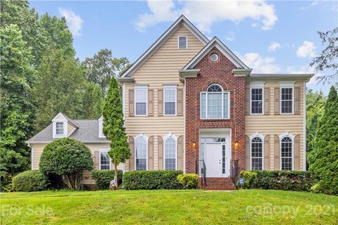 6301 Stoxmeade Drive sold home in Windermere, Mint Hill, NC