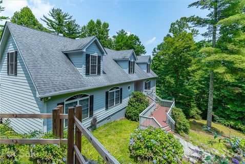 11 Lower Tanglewood Road