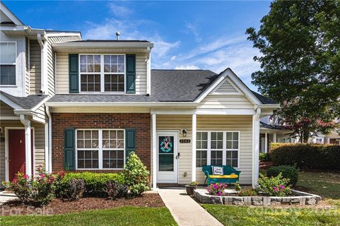 2802 Mayer House Court