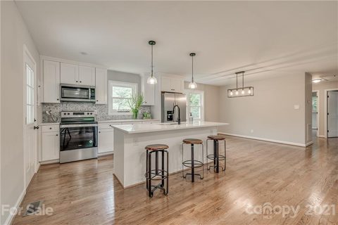 1078 Magnolia Drive sold home in Oakdale Acres, Rock Hill, SC