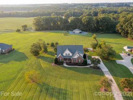 2820 Lathan Road sold home in Appaloosa Pointe, Monroe, NC