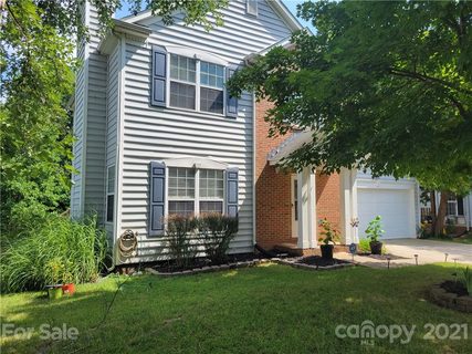 8326 Bristol Ford Place sold home in Cambridge Commons, Charlotte, NC