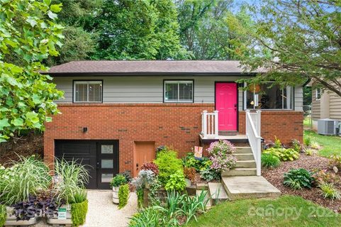 453 Riverview Drive