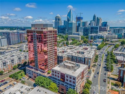 315 Arlington Avenue 1103
