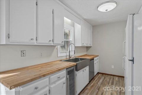 487 Camrose Circle