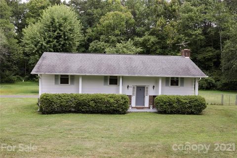 2246 24th Circle