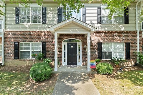 19733 Feriba Place sold home in Mill Creek Condominiums, Cornelius, NC