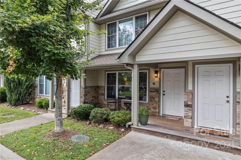 86 Rotunda Circle sold townhome in Mount Carmel Village, Asheville, NC