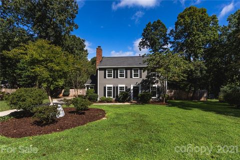 305 Silversmith Lane