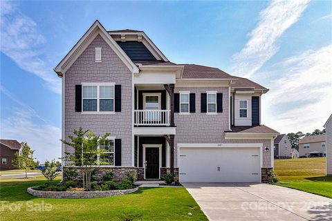 1407 Ava Lane