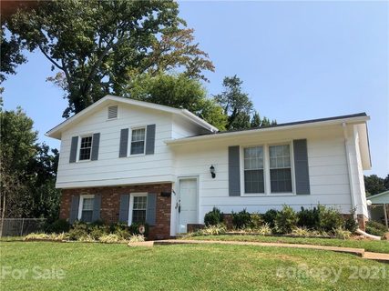 3448 Crenshaw Court sold home in Garden Park, Charlotte, NC