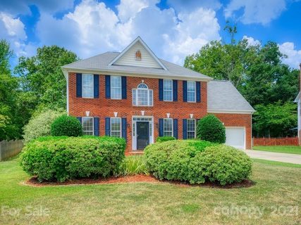 6603 Bobbie Lane