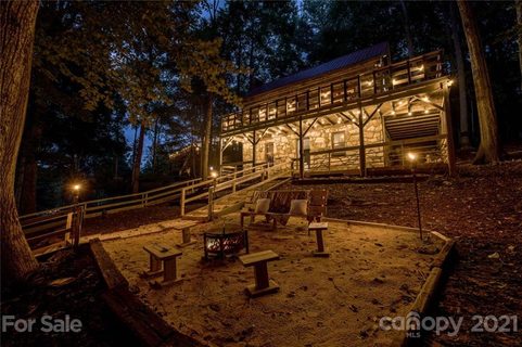 Previously sold for $604,100