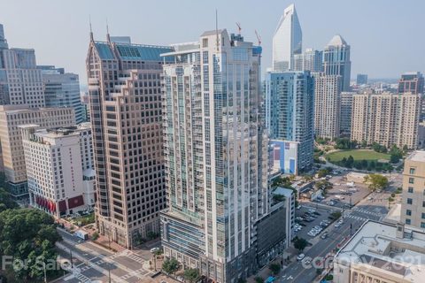 333 W Trade Street 2700