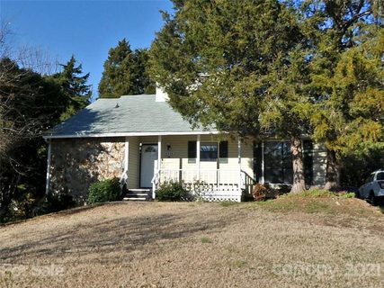 10938 Tradewinds Lane