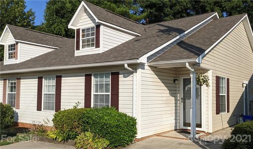 1050 Farm Pond Lane sold townhome in Farmington Hills, Rock Hill, SC