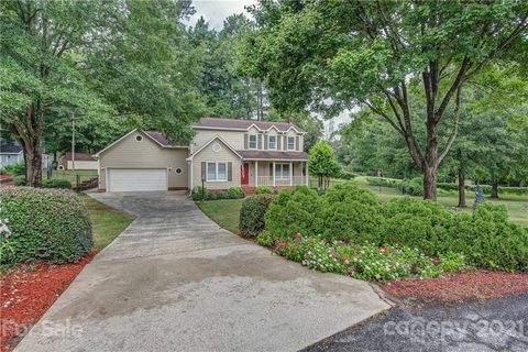 1307 Rivermont Drive sold home in South Pines, Gastonia, NC