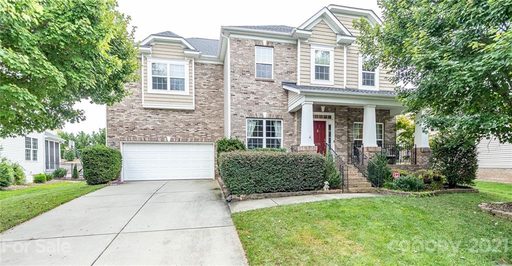 1135 Donelea Lane