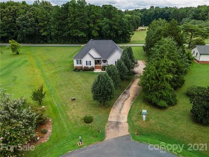 105 Providence Place sold home in Providence Heights, York, SC