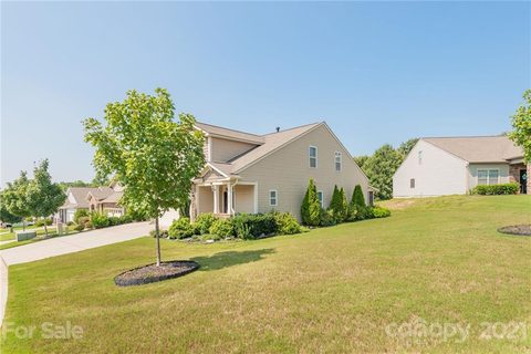 13204 Hunting Birds Lane sold home in Creekshire Village, Charlotte, NC