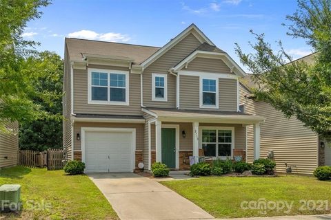 2718 Hunters Moon Lane sold home in St Clair, Matthews, NC