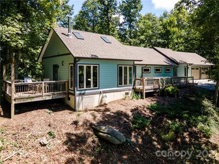 230 Winding Ridge Road sold home in Toms Creek, Black Mountain, NC