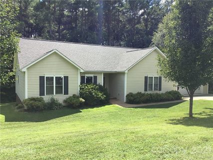 5137 Buckhead Drive
