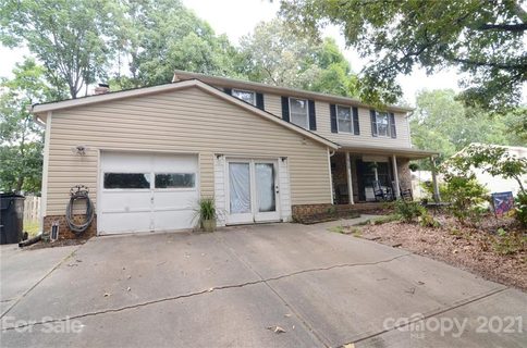 6729 Rollingridge Drive