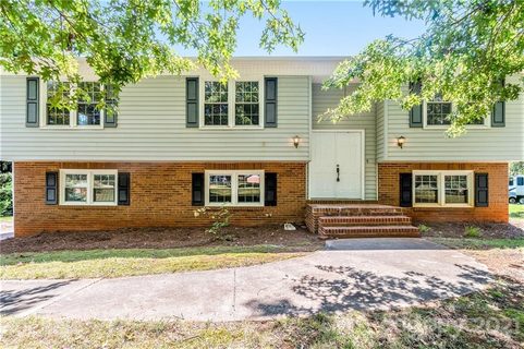 3310 Windrow Lane