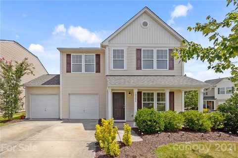 10204 Daniel Dwayne Drive sold home in Stratford Pond, Charlotte, NC