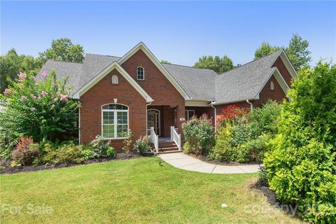 559 Stafford Estates Drive sold home in Stafford Estates, Salisbury, NC