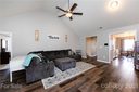 7811 Montbrook Drive sold home in Charlotte, SC