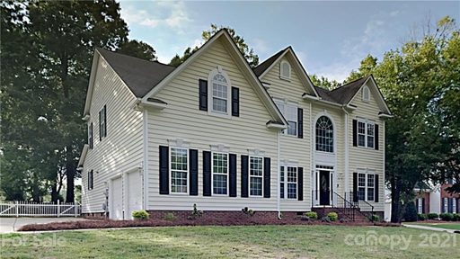 997 Muirfield Drive