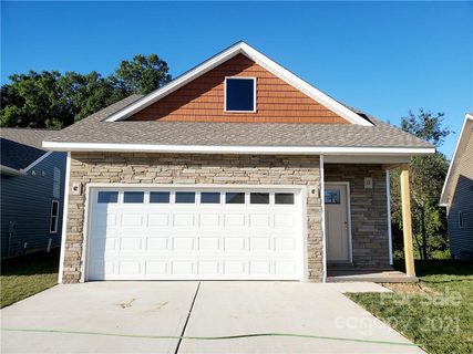 19 Sage Crest Loop sold home in New Stock Village, Weaverville, NC