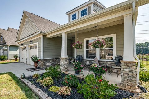 1344 Whistling Lane
