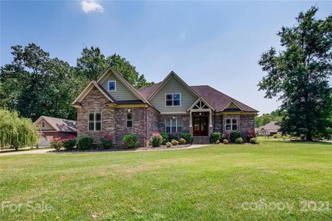 1020 Ridgeview Court