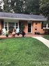 433 Hillcrest Circle sold home in Hendersonville, SC