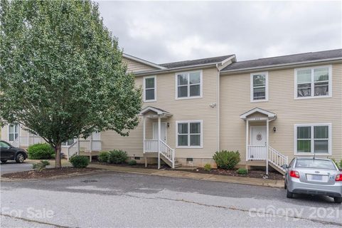 406 Villas Court sold townhome in Villas At Cedar Hill, Asheville, NC