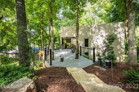 3239 Johnny Cake Lane