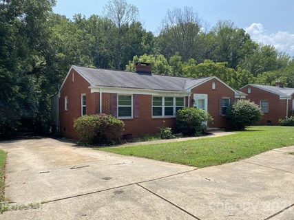 2715 Royston Road