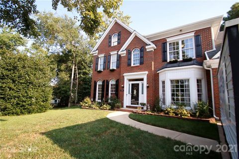 1524 Candlewyck Court